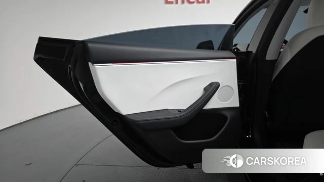 Tesla Model 3 id 4730228 из Кореи 16