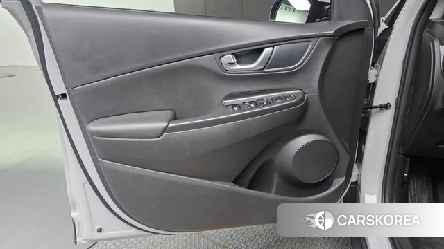 Hyundai The New Kona id 4741363 из Кореи 16