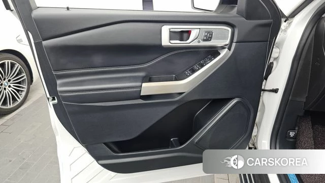 Ford Explorer 6th Generation id 4519111 из Кореи 16