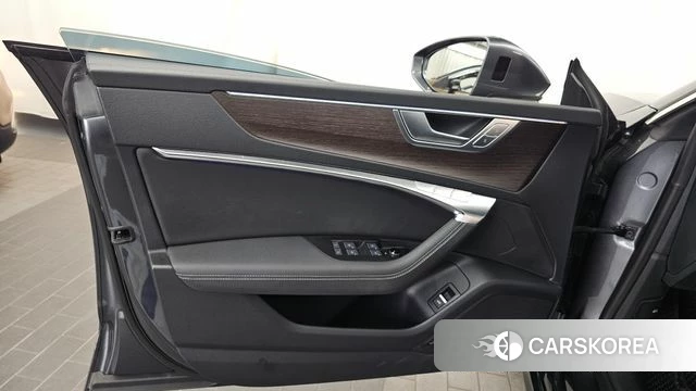 Audi A7 (4K) id 4428850 из Кореи 16