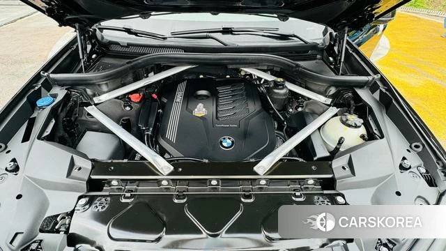 BMW X7 id 4272225 из Китая 16