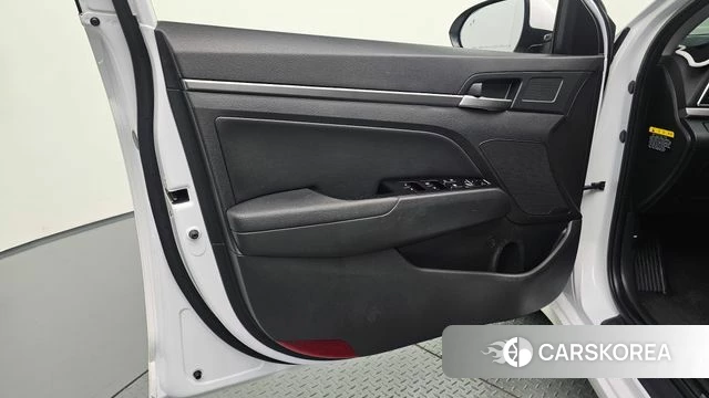 Hyundai Avante AD id 4596396 из Кореи 16
