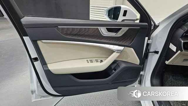 Audi A6 (C8) id 4517103 из Кореи 16