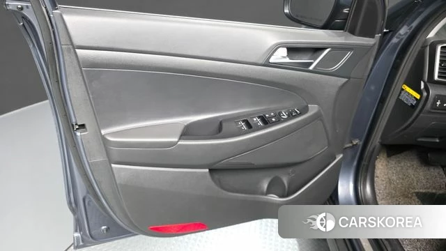 Hyundai All New Tucson id 4568556 из Кореи 16