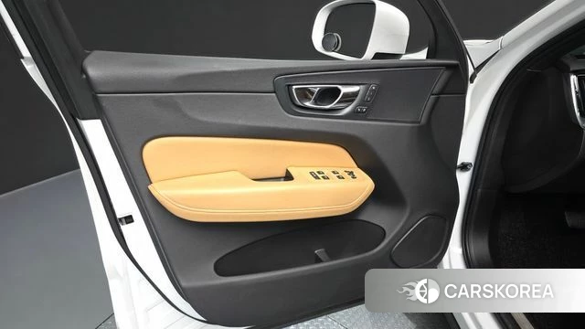 Volvo XC60 second Generation id 4496901 из Кореи 16