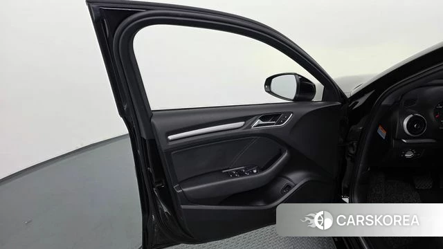 Audi New A3 id 4417218 из Кореи 16