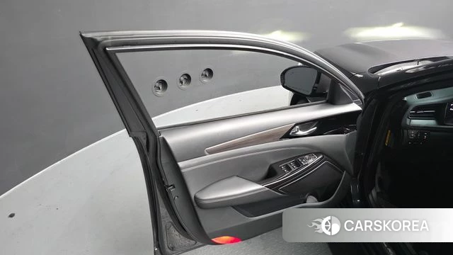 Kia K7 Premier id 4384158 из Кореи 16