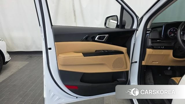 Kia Carnival 4th generation id 4315980 из Кореи 16