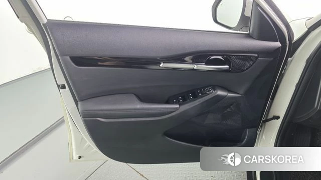 Kia Seltos id 4671305 из Кореи 16