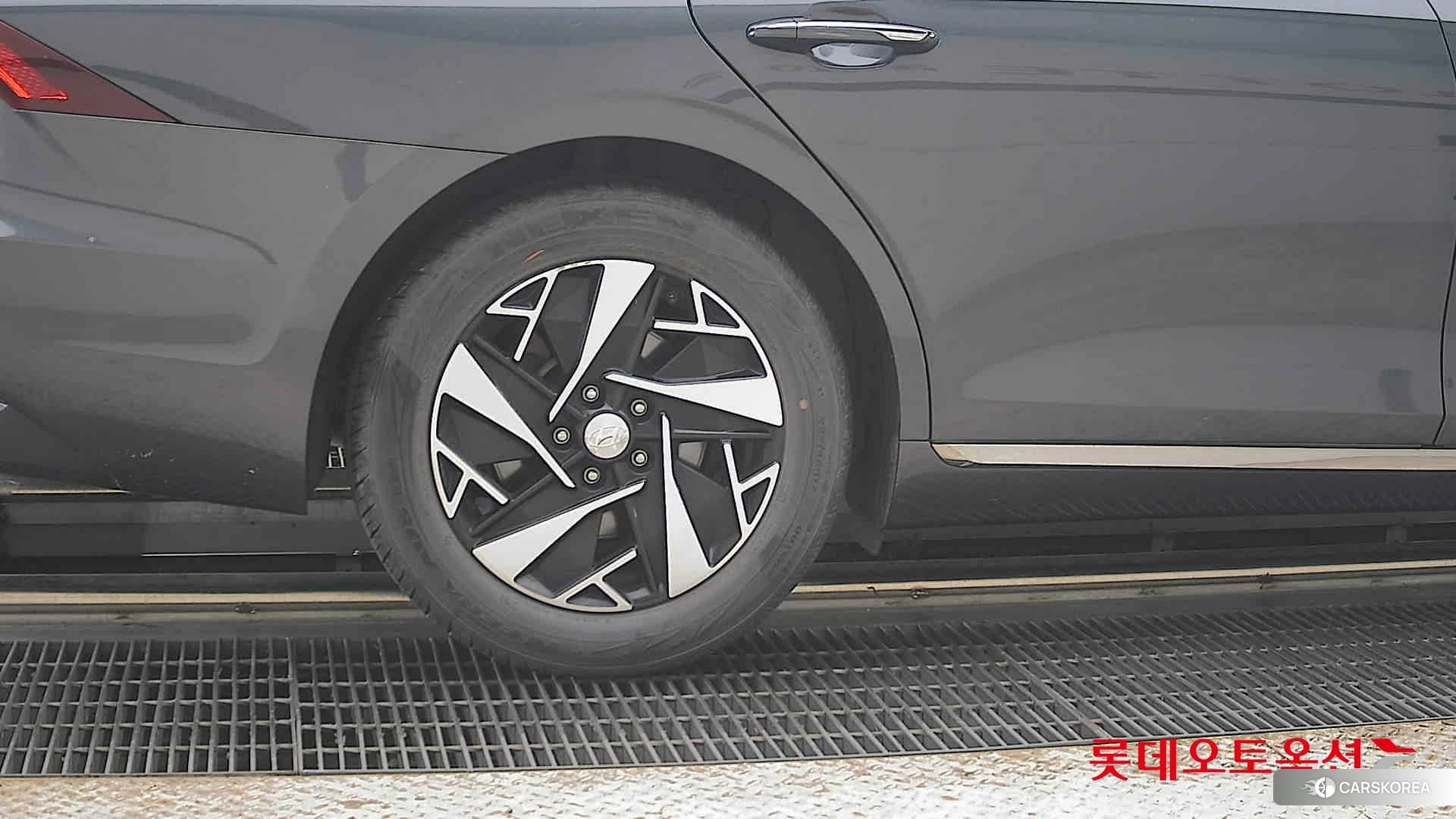 Hyundai Grandeur Hybrid id 4674153 из Кореи 16