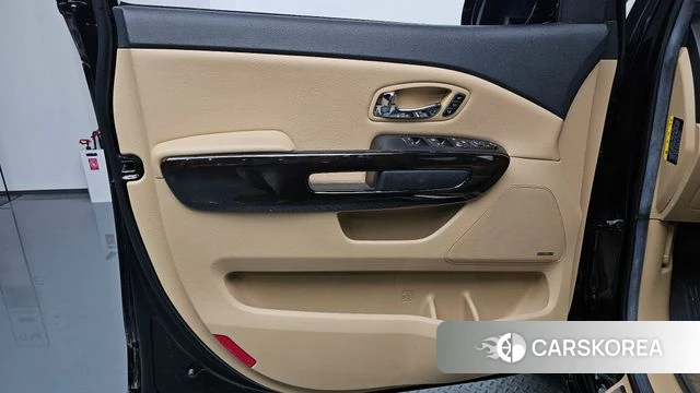 Kia The New Carnival id 4520933 из Кореи 16