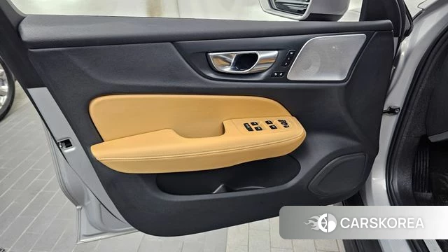 Volvo V60 Cross-Country 2nd Generation id 4540172 из Кореи 16
