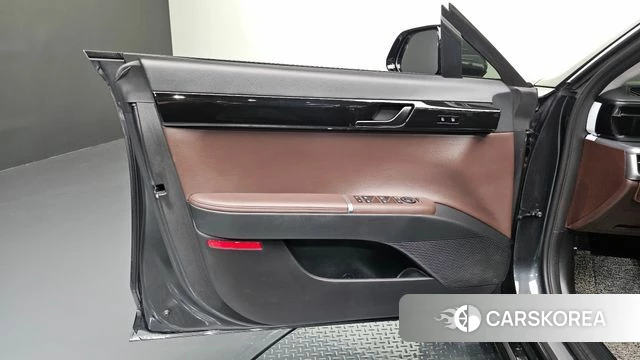 Hyundai Grandeur (GN7) id 4748999 из Кореи 16