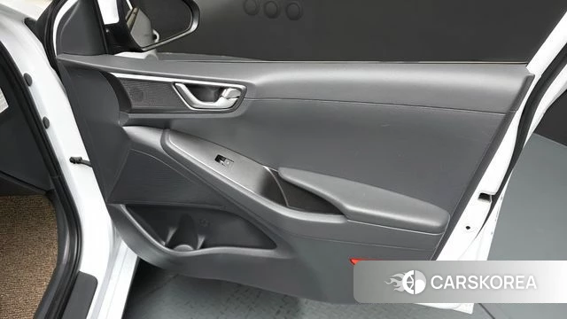 Hyundai The New Ionic Electric id 4196547 из Кореи 16