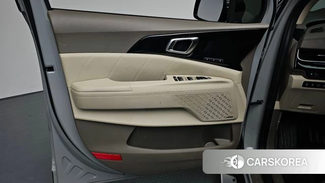 Kia The New Carnival 4th Generation id 4414416 из Кореи 16