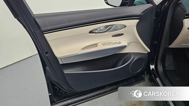 Genesis GV70 id 4500580 из Кореи 16