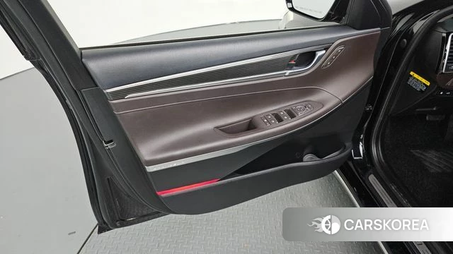 Hyundai Grandeur IG id 4543309 из Кореи 16