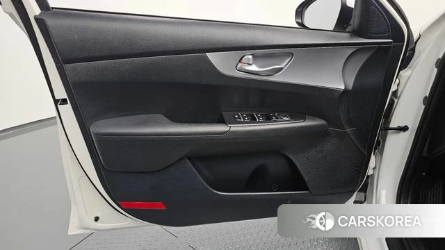 Kia The New K3 2nd generation id 4561673 из Кореи 16