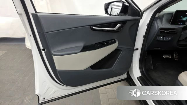 Kia EV6 id 4355221 из Кореи 16