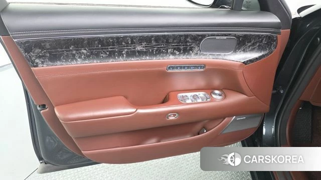 Genesis G90 (RS4) id 4376231 из Кореи 16