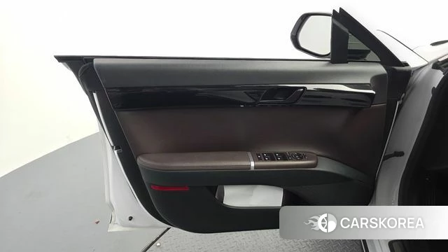 Hyundai Grandeur (GN7) id 4591930 из Кореи 16