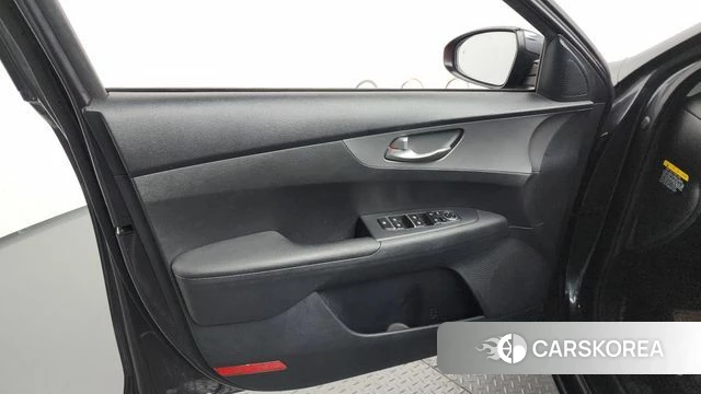 Kia Come New K3 id 4429429 из Кореи 16