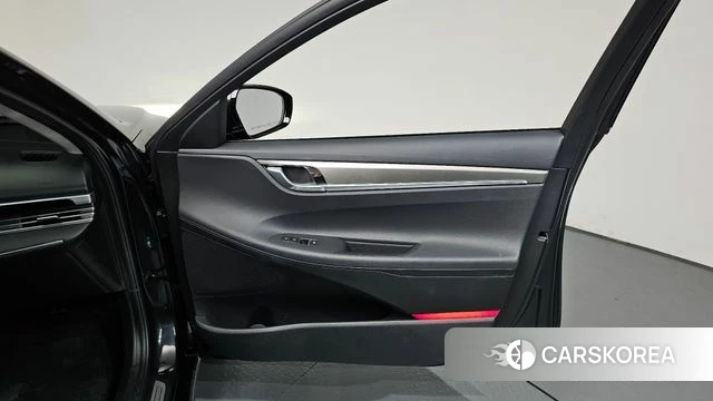 Hyundai The New Grandeur IG id 4693438 из Кореи 16