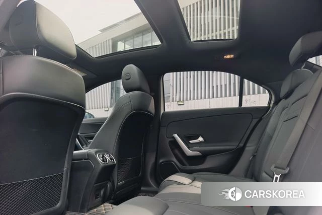 Mercedes-Benz Class A id 4215718 из Китая 16