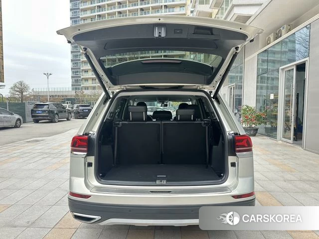Volkswagen Tourang id 4264166 из Китая 16