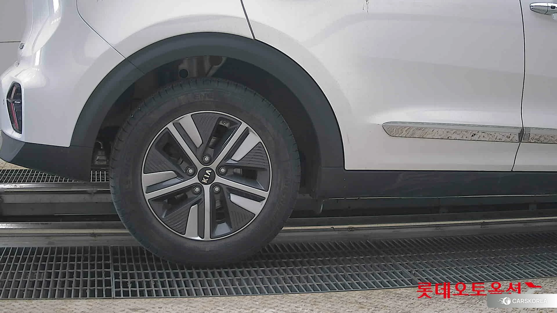 Kia Niro Hybrid id 4296919 из Кореи 16