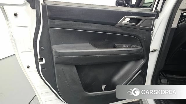 Ssangyong Rexton Sports id 4483066 из Кореи 16