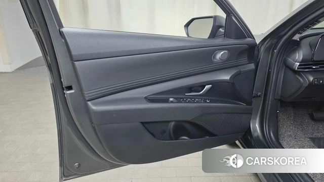 Hyundai The New Avante (CN7) id 4853619 из Кореи 16