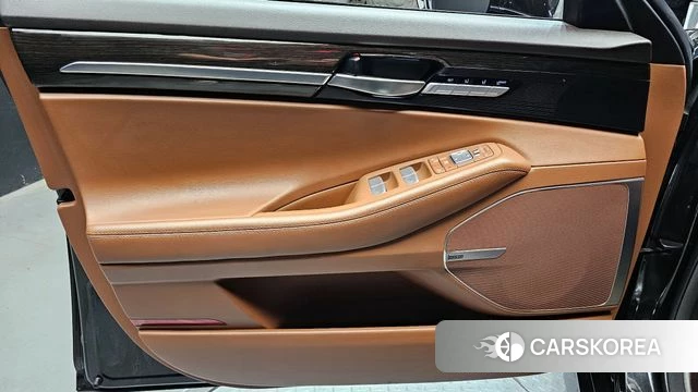 Genesis G90 id 4310717 из Кореи 16