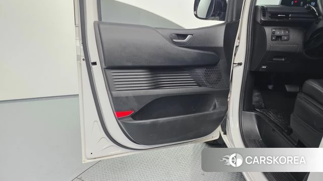 Hyundai Staria id 4518672 из Кореи 16