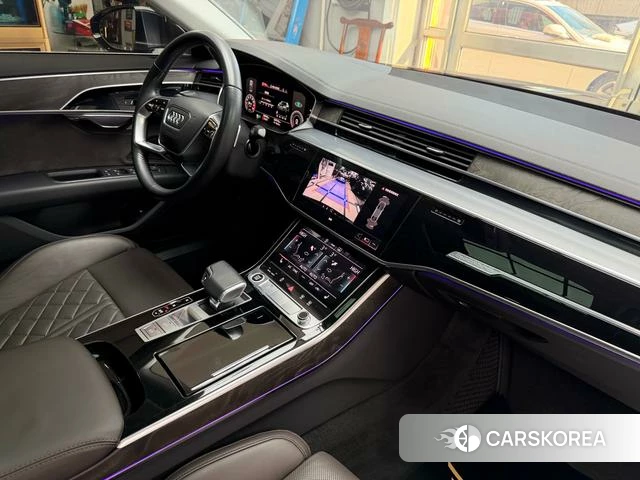 Audi A8 id 4208052 из Китая 16