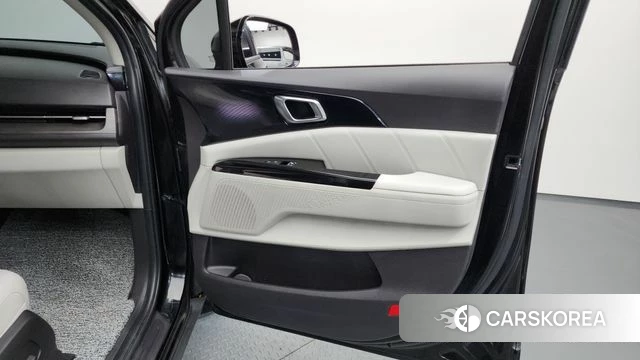 Kia Carnival 4th generation id 4550836 из Кореи 16
