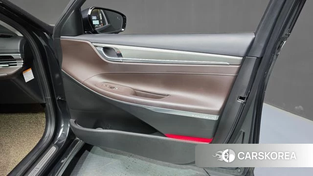 Hyundai The New Grandeur IG Hybrid id 4535228 из Кореи 16
