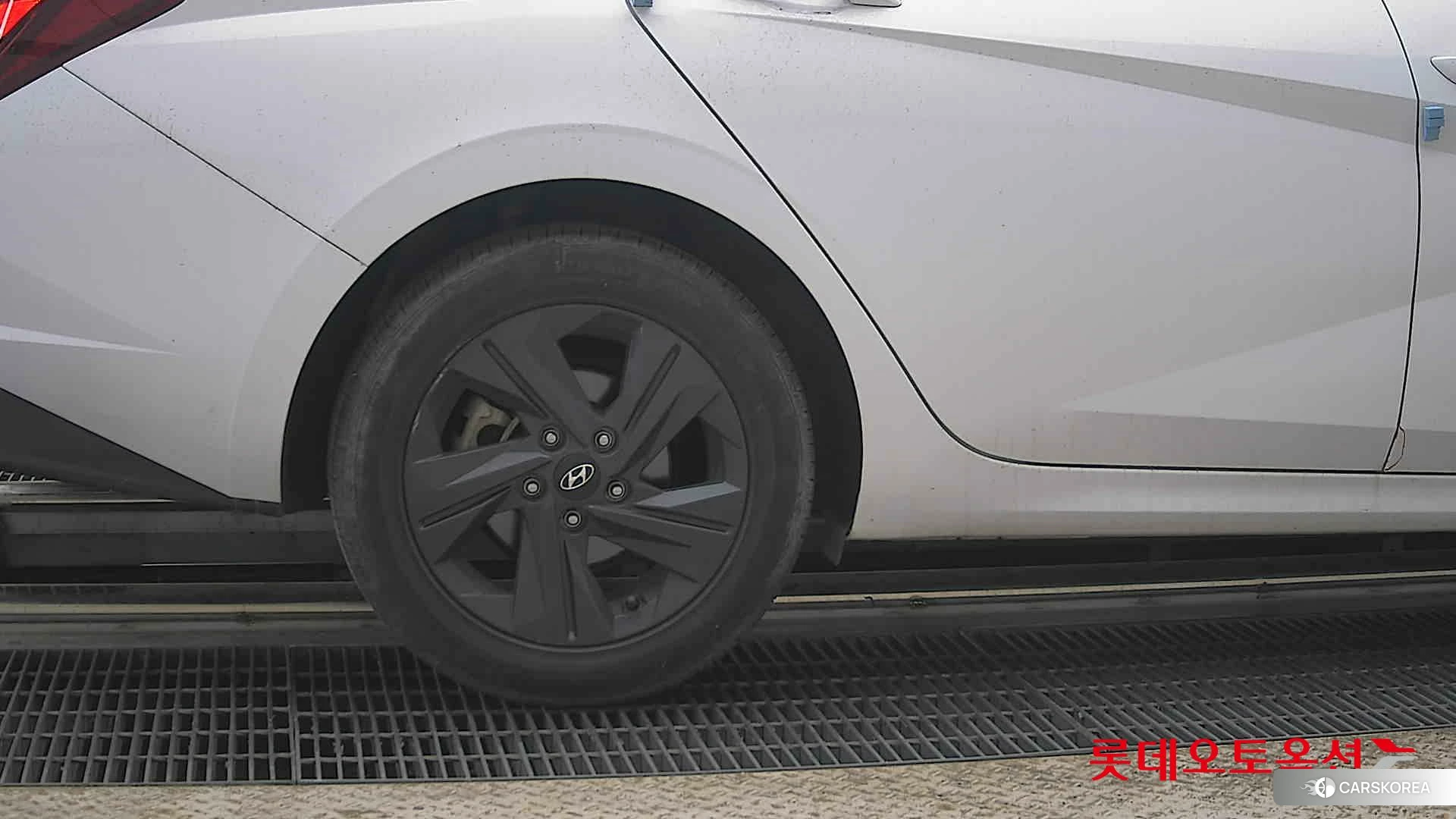 Hyundai Avante id 4296725 из Кореи 16