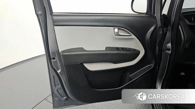 Kia The New Kia Ray id 4494359 из Кореи 16