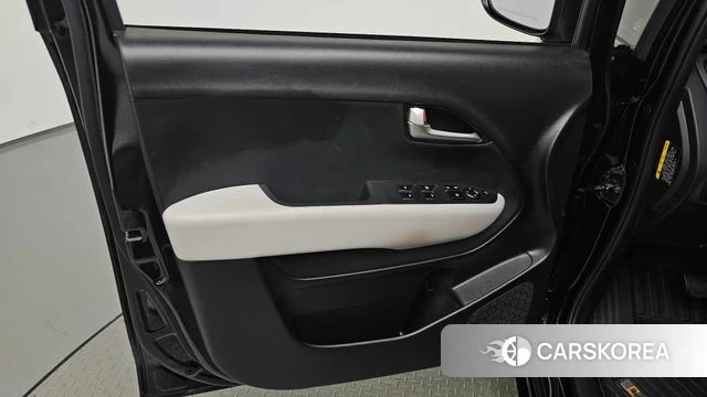 Kia The New Kia Ray EV id 4602796 из Кореи 16