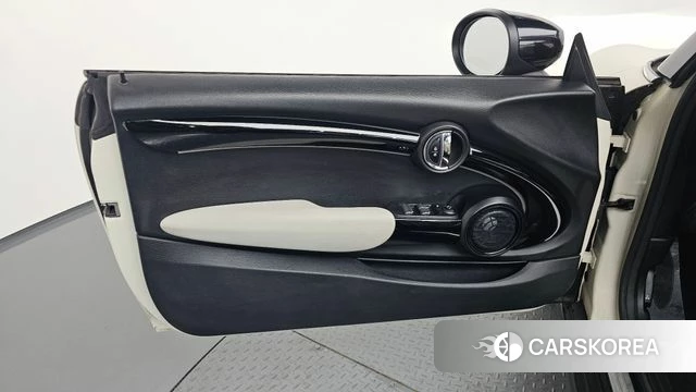 Mini Cooper S Convertible id 4457343 из Кореи 16