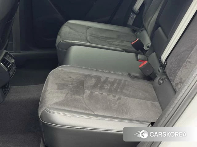 Audi Q3 id 4320684 из Китая 16