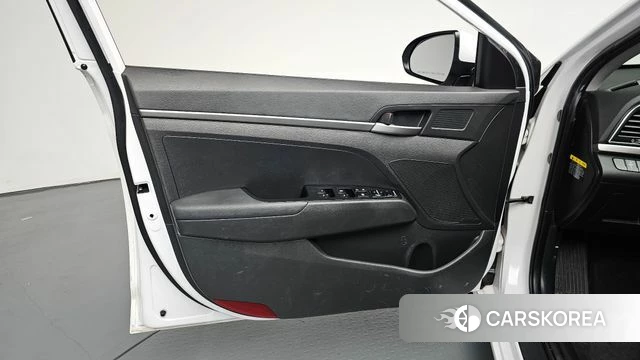 Hyundai Avante AD id 4873542 из Кореи 16