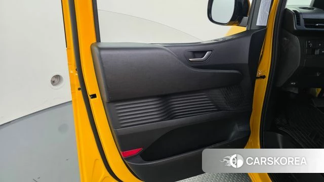 Hyundai Staria id 4666393 из Кореи 16