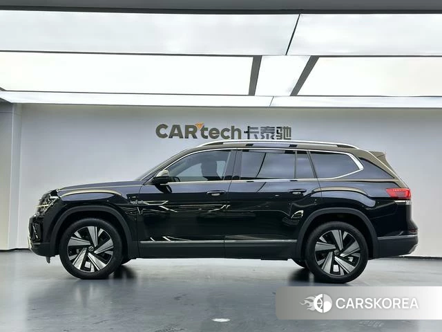 Volkswagen Tourang id 4313825 из Китая 16