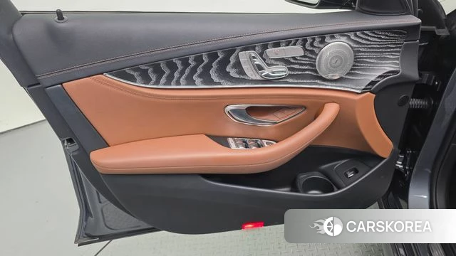 Mercedes-Benz E-Class W213 id 4775417 из Кореи 16