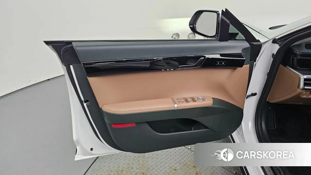 Hyundai Grandeur Hybrid (GN7) id 4266070 из Кореи 16