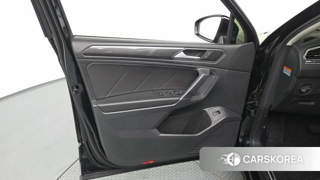 Volkswagen Tiguan Allspace id 4384072 из Кореи 16