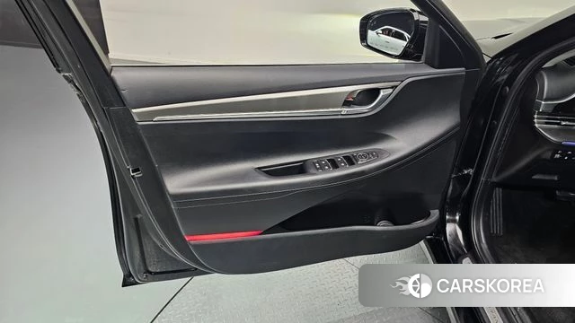 Hyundai The New Grandeur IG Hybrid id 4501190 из Кореи 16