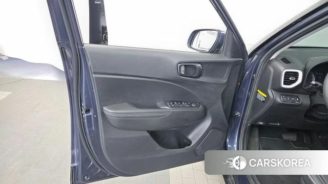 Hyundai Venue id 4458903 из Кореи 16